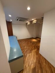 Bugis Village (D7), Retail #459802691